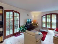 Недвижимость Single house 6 rooms: 2