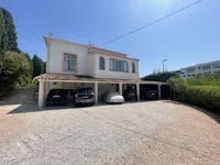 Недвижимость Villa Croix des Gardes: 3