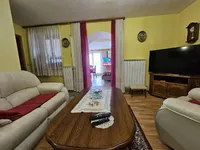 Недвижимость Дом с террасой в Коломбане: 13