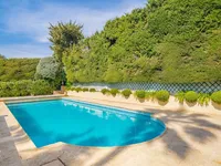 Недвижимость Villa Petit Juas: 2