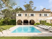 Недвижимость Villa Les Colles Mougins: 1