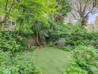 Недвижимость Finborough Road: 1