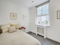 Недвижимость Finborough Road: 2