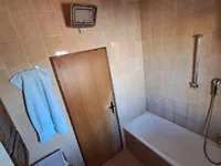 Недвижимость Дом, Побеги: 19
