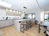 Недвижимость Hereford House, Ovington Gardens: 8