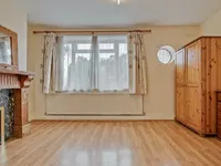 Недвижимость Leeland Way: 9