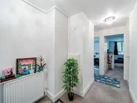 Недвижимость Langdale Close: 1
