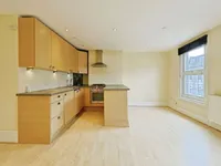 Недвижимость Battersea Park Road: 16