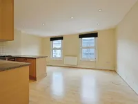 Недвижимость Battersea Park Road: 18