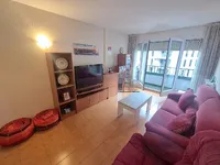 Недвижимость Central 4-bedroom apartment with parking in Andorra la Vella: 5