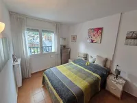Недвижимость Central 4-bedroom apartment with parking in Andorra la Vella: 9