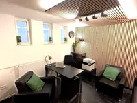 Недвижимость Офисное помещение в центре: 2