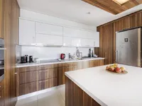 Недвижимость Квартира, 4 комнаты, Вич: 2