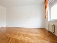 Недвижимость Квартира в Ново Любляна: 2