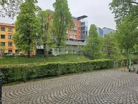 Недвижимость Двухкомнатная квартира в центре: 1