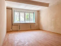 Недвижимость Трехкомнатная квартира Центр: 12