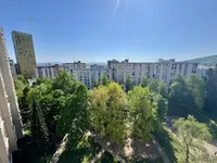 Недвижимость Квартира, 4 комнаты, Шишка: 2