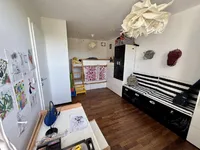 Недвижимость Квартира, 4 комнаты, Шишка: 7