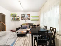 Недвижимость Квартира, 3 комнаты Сауски район: 8