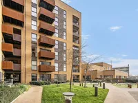 Недвижимость East Acton Lane, Acton: 5