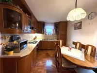 Недвижимость Трёхкомнатная Квартира с Гаражом в Шентвиде: 3