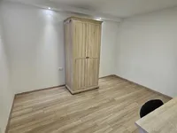 Недвижимость Трехкомнатная на Безиграде: 2