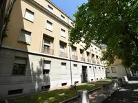 Недвижимость Четырехкомнатная в центре города: 2