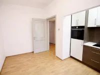 Недвижимость Квартира в центре Любляны: 3