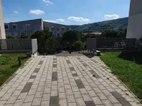 Недвижимость Квартира с гаражом в Изоле: 7