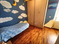 Недвижимость Четырехкомнатная в центре города: 21