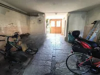 Недвижимость Четырехкомнатная в центре города: 35