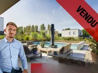 Недвижимость Villa 5 bedrooms for sale in Steinfort: 1