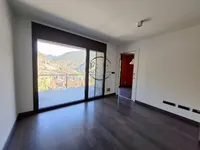Недвижимость Unique home in Ordino with nature, light, and comfort: 4