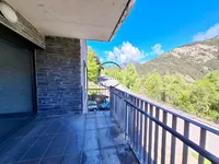 Недвижимость Unique home in Ordino with nature, light, and comfort: 11