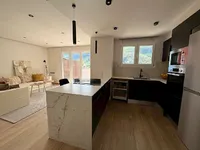 Недвижимость Reformed 2-bedroom apartment in Andorra la Vella: 7