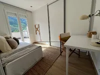 Недвижимость Reformed 2-bedroom apartment in Andorra la Vella: 9