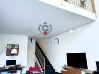 Недвижимость Single house 6 rooms: 3