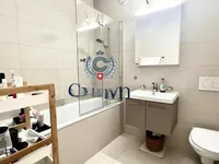 Недвижимость Single house 6 rooms: 8