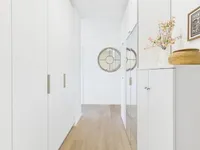 Недвижимость Apartment 5 rooms: 11
