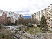 Недвижимость Apartment 6.5 rooms: 4