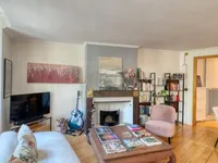 Недвижимость Apartment 3 rooms: 4