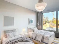 Недвижимость Apartment 4 rooms: 5