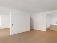 Недвижимость Apartment 8 rooms: 1