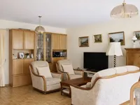 Недвижимость Apartment 5 rooms: 2