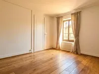 Недвижимость Single house 8 rooms: 4