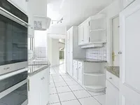 Недвижимость Villa 6 rooms: 4