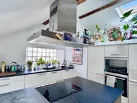Недвижимость Apartment 5 rooms: 3