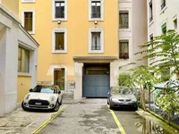 Недвижимость Apartment 5 rooms: 5