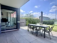 Недвижимость Apartment 4 rooms: 3