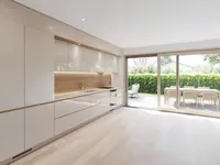 Недвижимость Apartment 3 rooms: 4